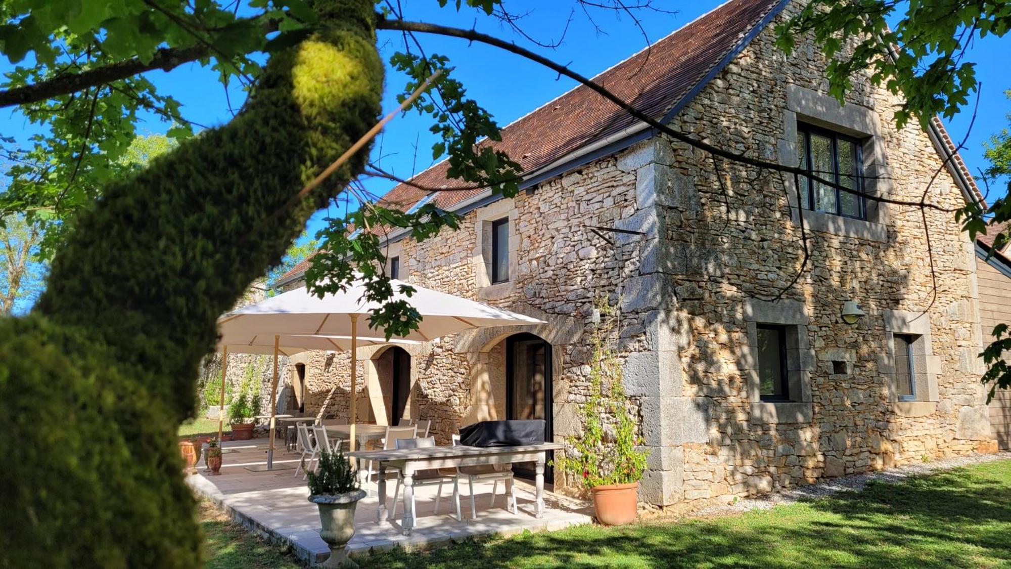 Les Enclos Secrets Livernon 外观 照片